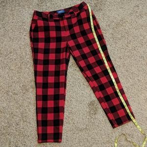 Old Navy Harper Red and Black Pants